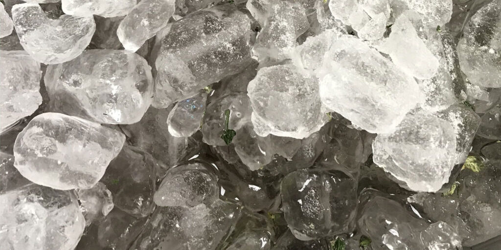 ice-bucket_icy