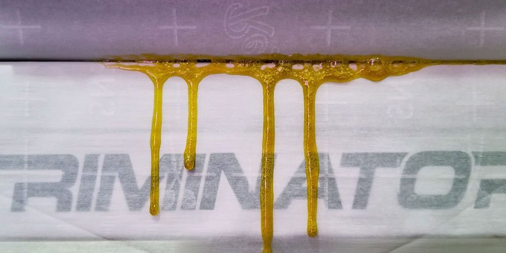 Pressing super lemon haze with the Triminator TRP Stack